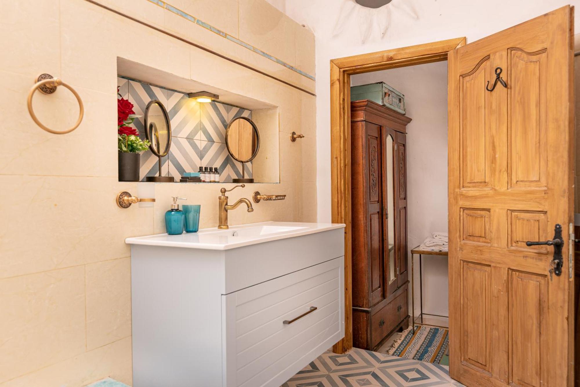 Dona Castle Hotel Tiberias Ngoại thất bức ảnh